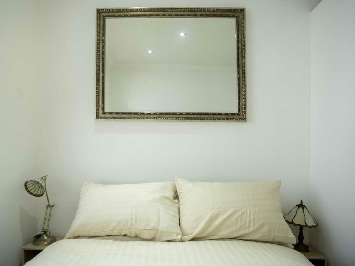 Apartamento The Ploughman'S Rest Brighton Exterior foto